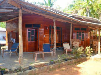 Freedom Resort Талалла-Саут Екстер'єр фото